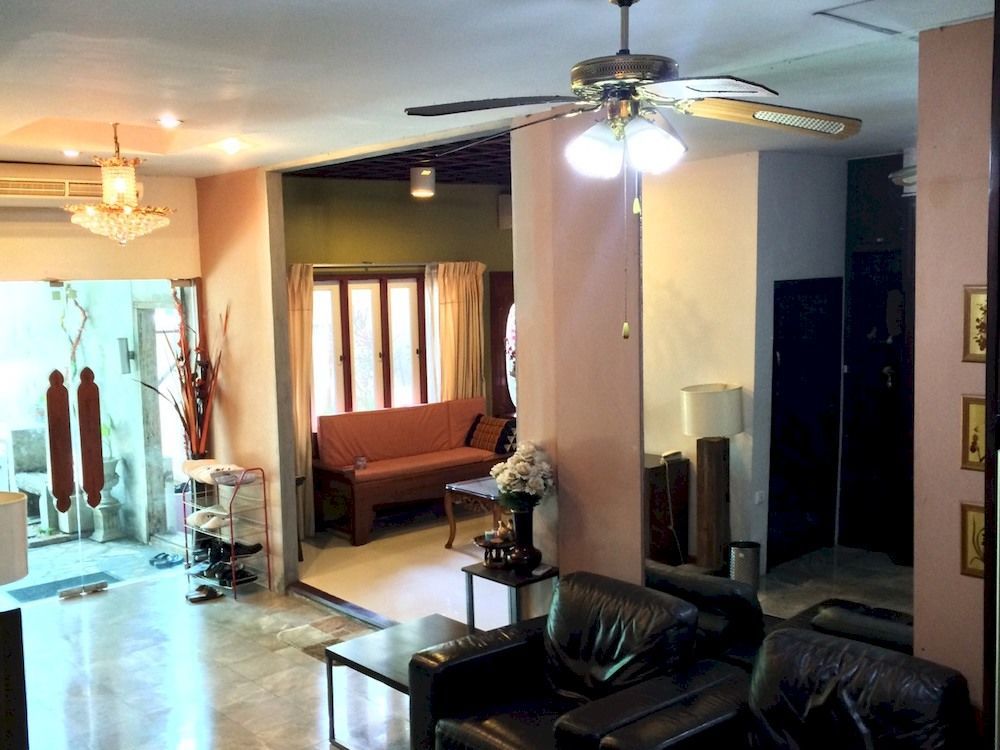 Guest house Coral Grand Place Bangkok