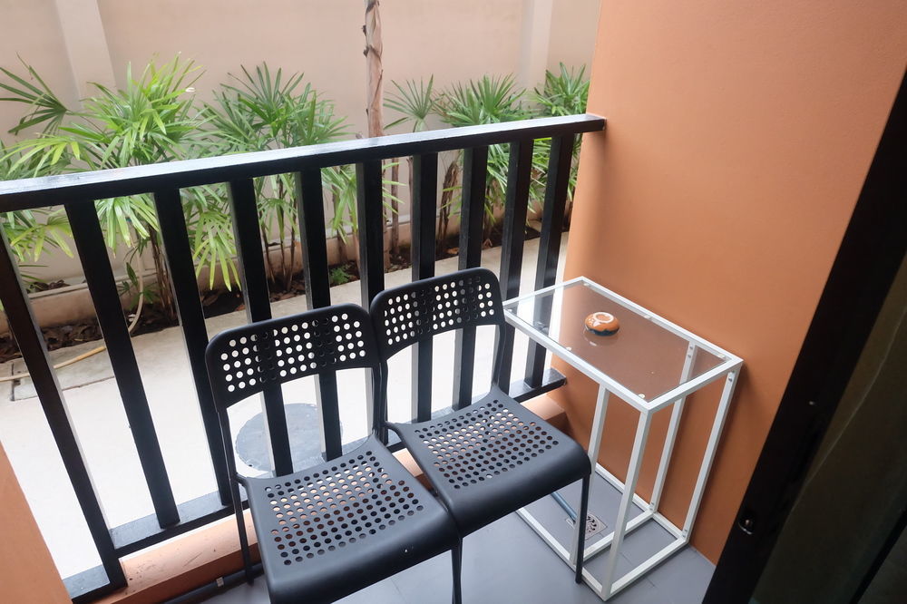 Hotel Oyo 127 D-well 2*