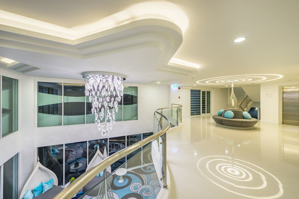 Anajak Hotel 4*