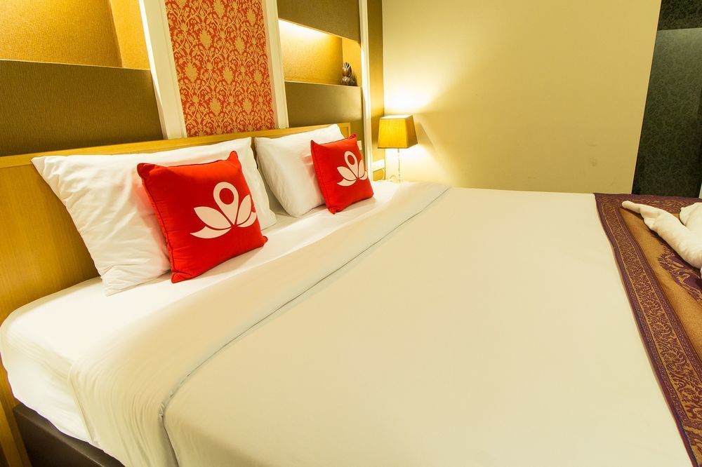 Hotell The Aim Sathorn Bangkok