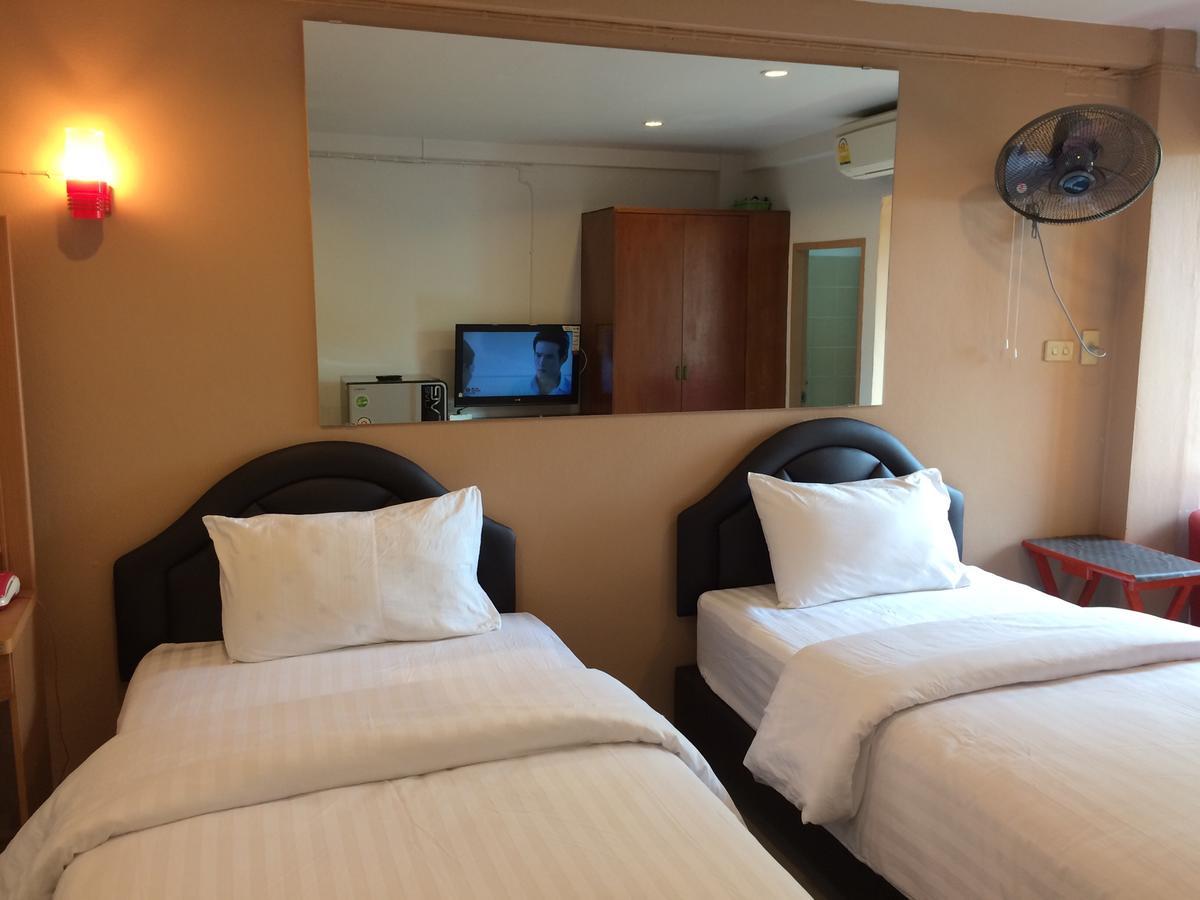 Chanmuan Resident Hotel *