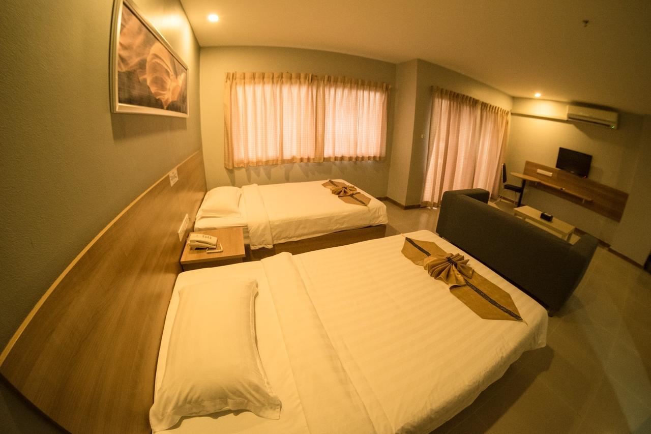 Hotel Apple 4*