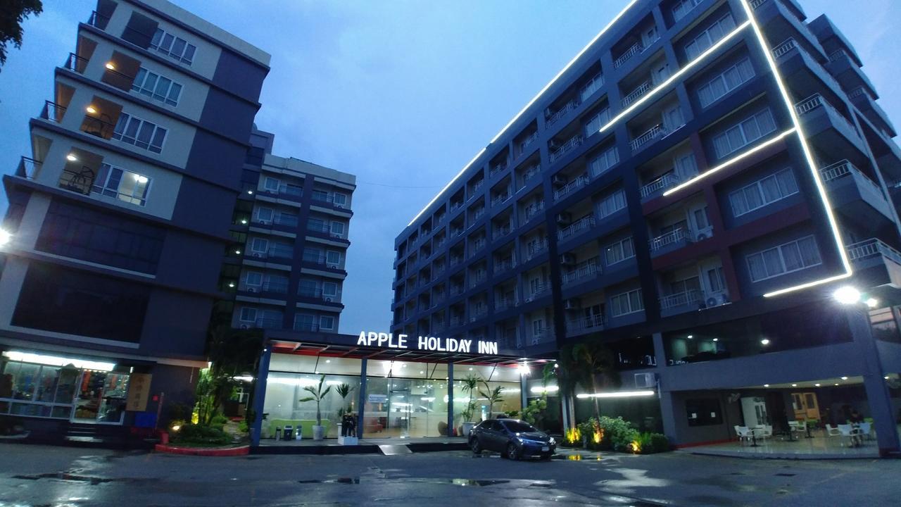 Apple Hotel