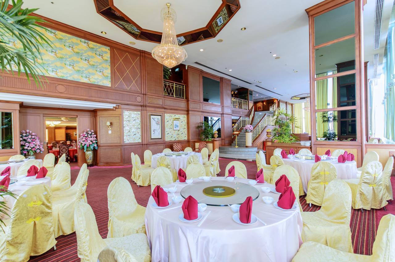 Managed By Palace Khách sạn 5*