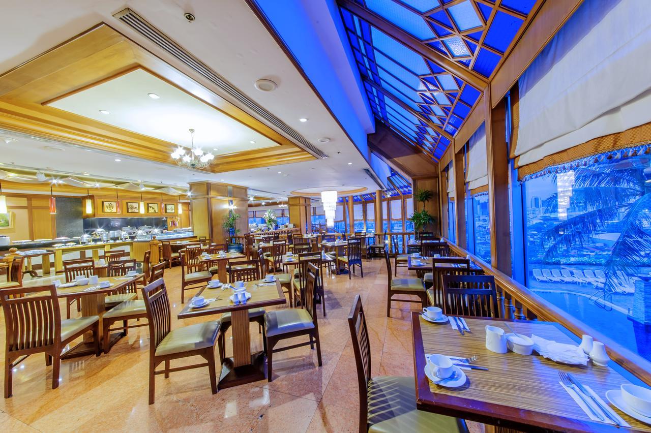 Khách sạn Managed By Palace 5*