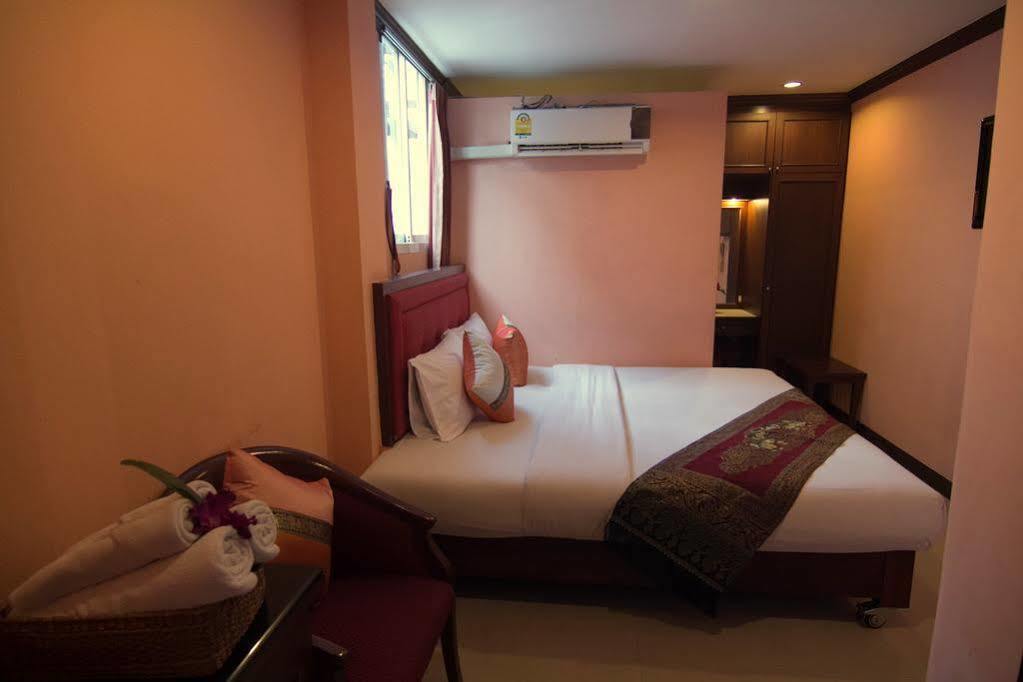 Hotel Sky 2