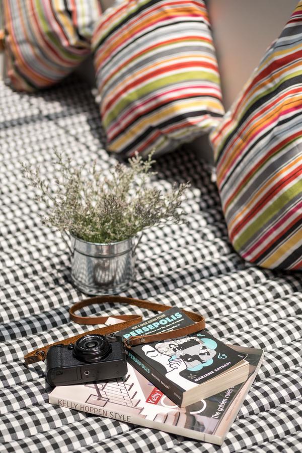 Liveitup By D Varee Albergue *