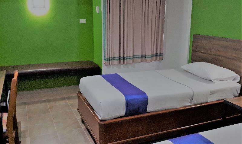 Royal Sukhumvit Lodge