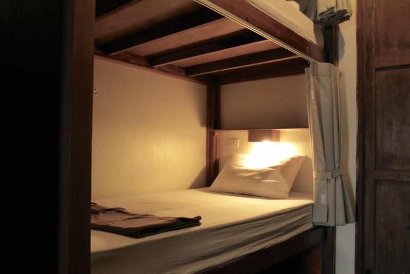 Hostal Suneta Khaosan *