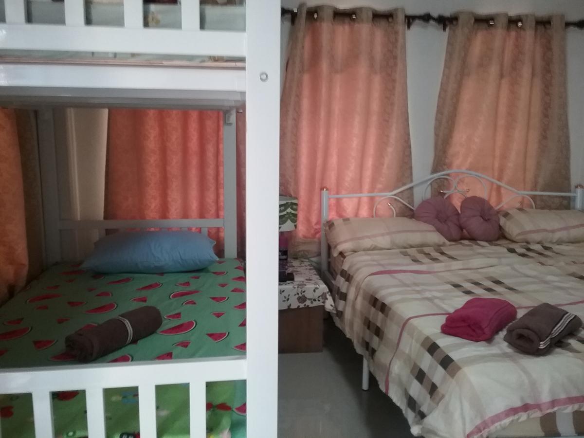 Danee Hostel *