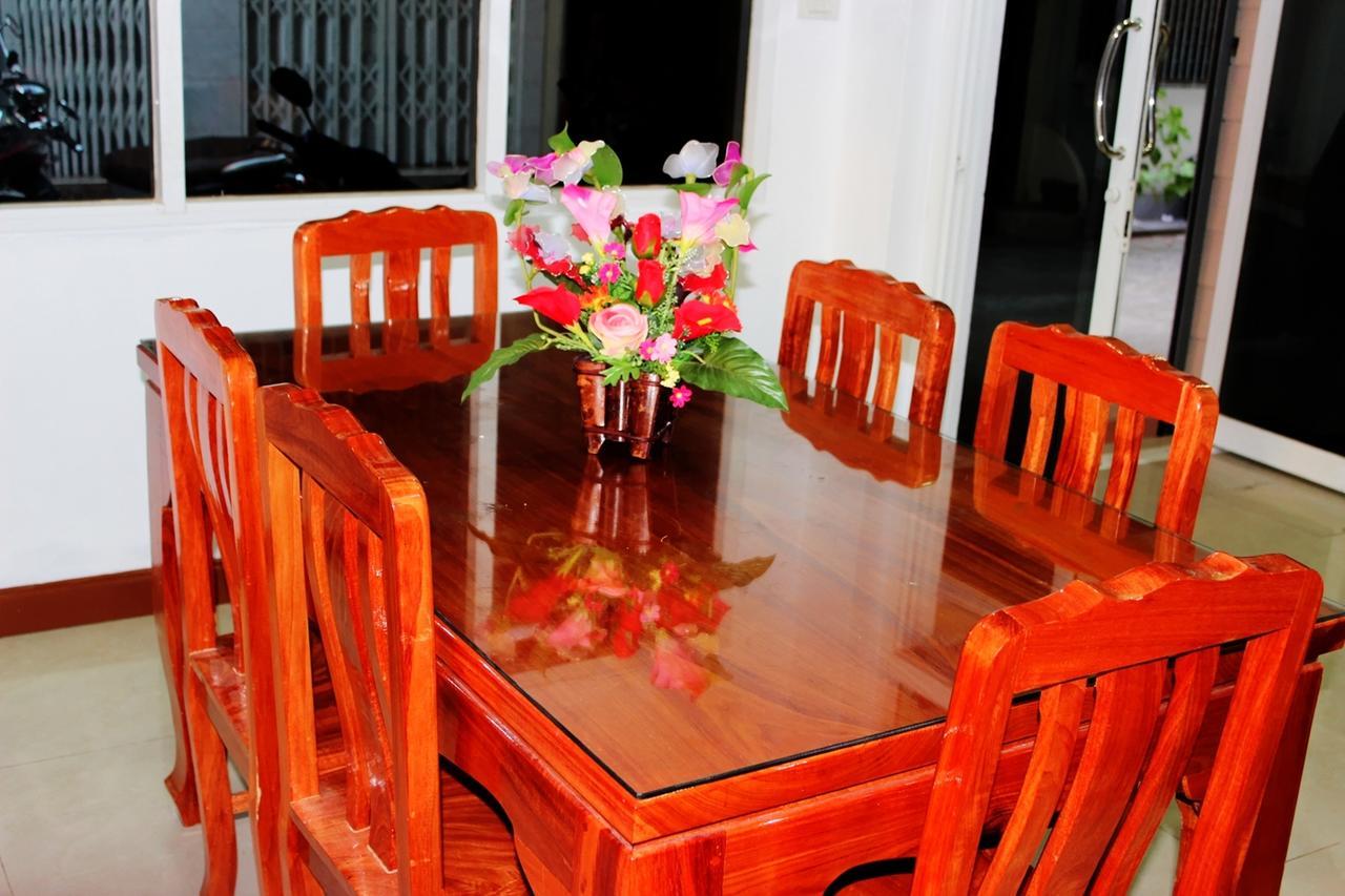 Base (adults Only) Asrama