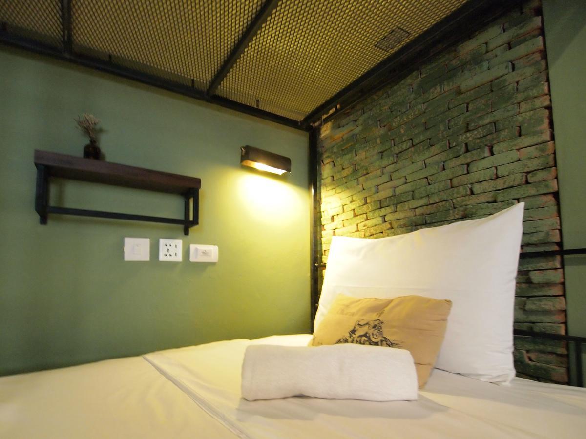 Niras Bankoc Hostel *
