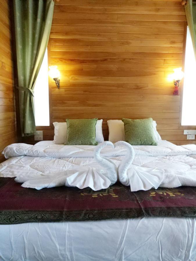 K.nai-romklao-ladkrabang Resort *