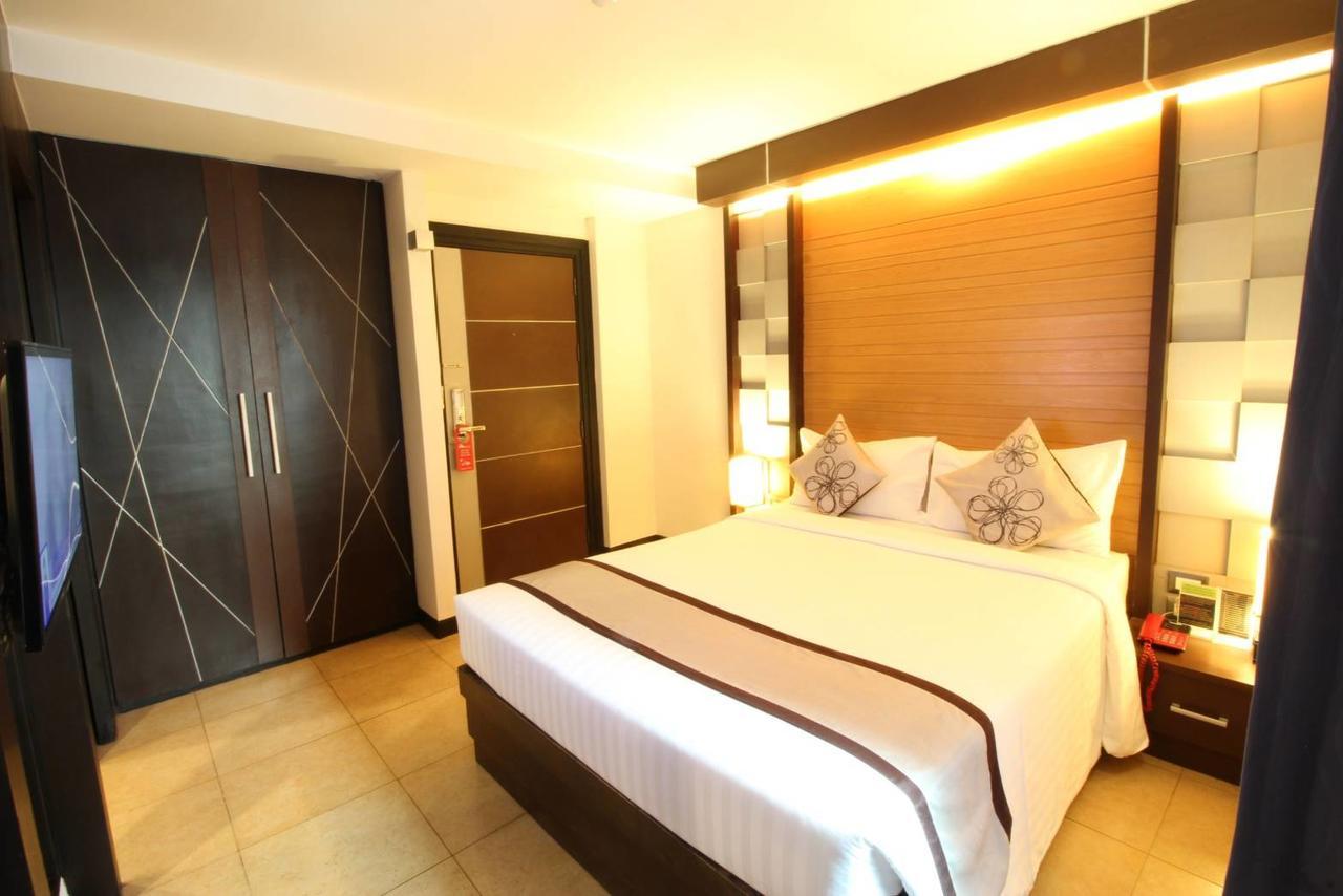 Sky Dome Resotel - โรงแรมสกายโดม รีโซเทล Hotel Bangkok