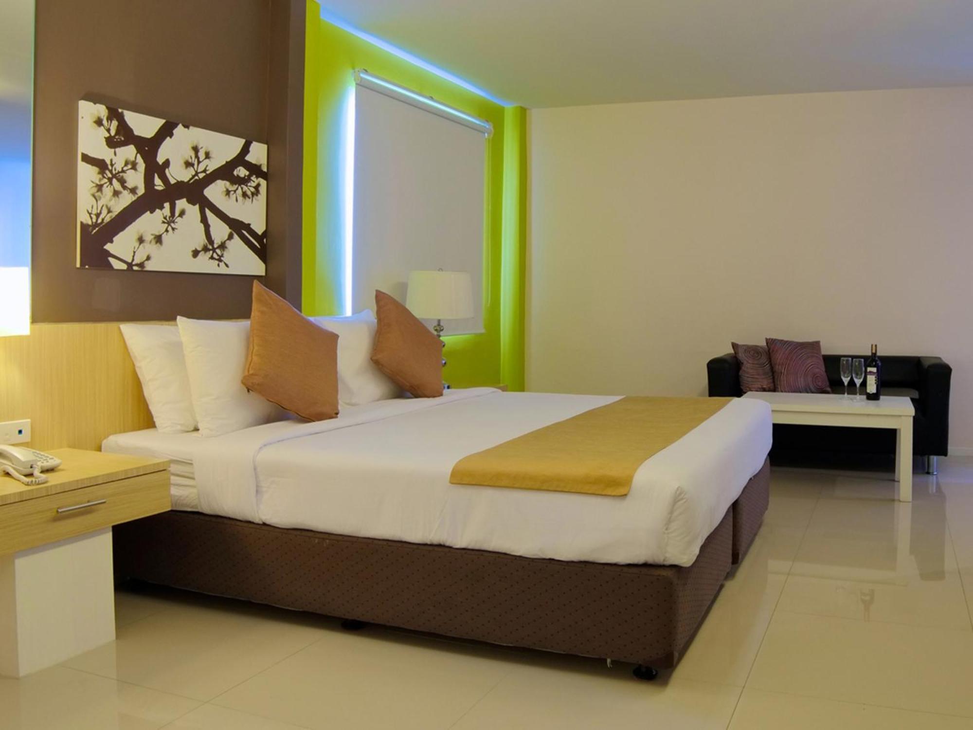Hotell Grand Alpine Bangkok