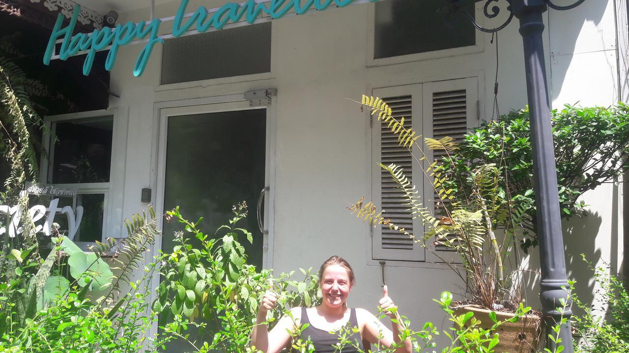 Happy Traveller * Bangkok