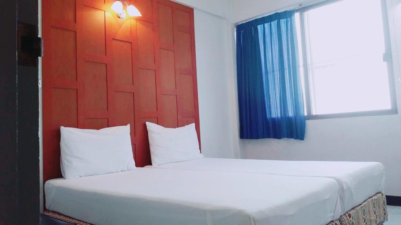New Siam 1
