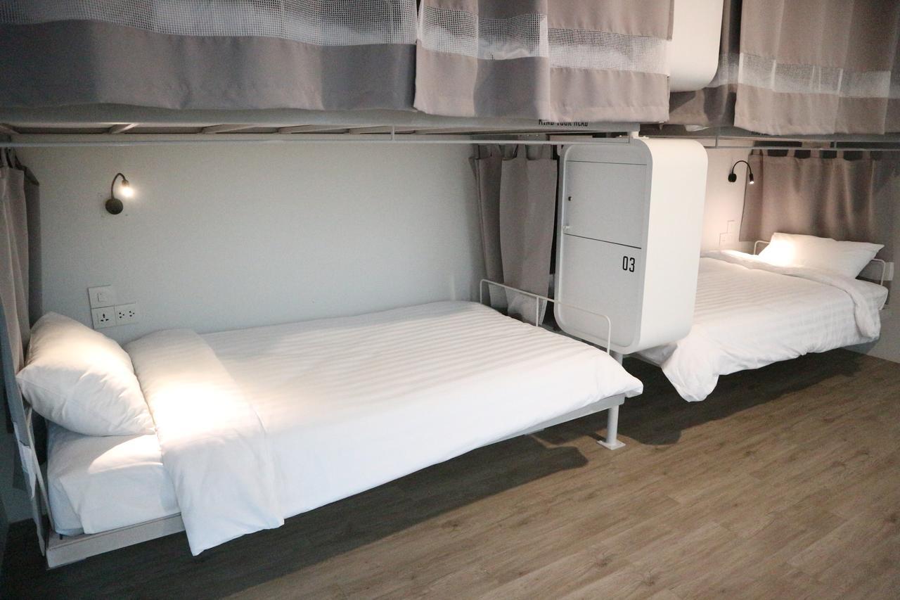 Bedspread Hostel Bangkok