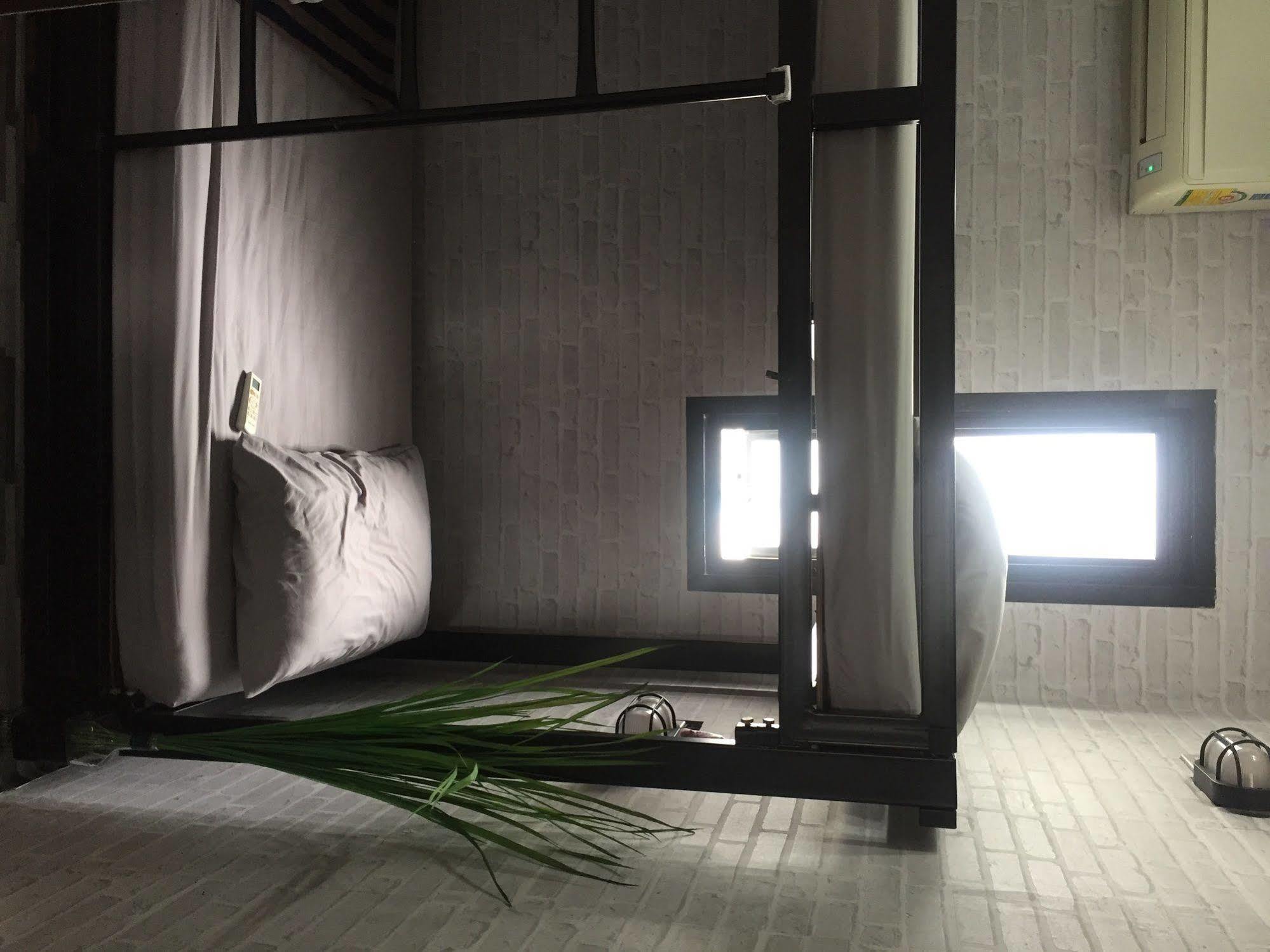 Hostel Bed Bangkok