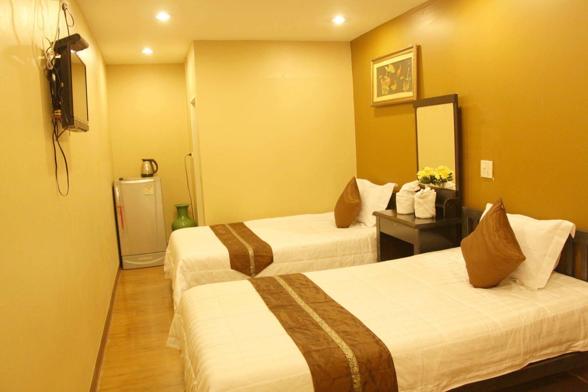 Longzhu Hotel