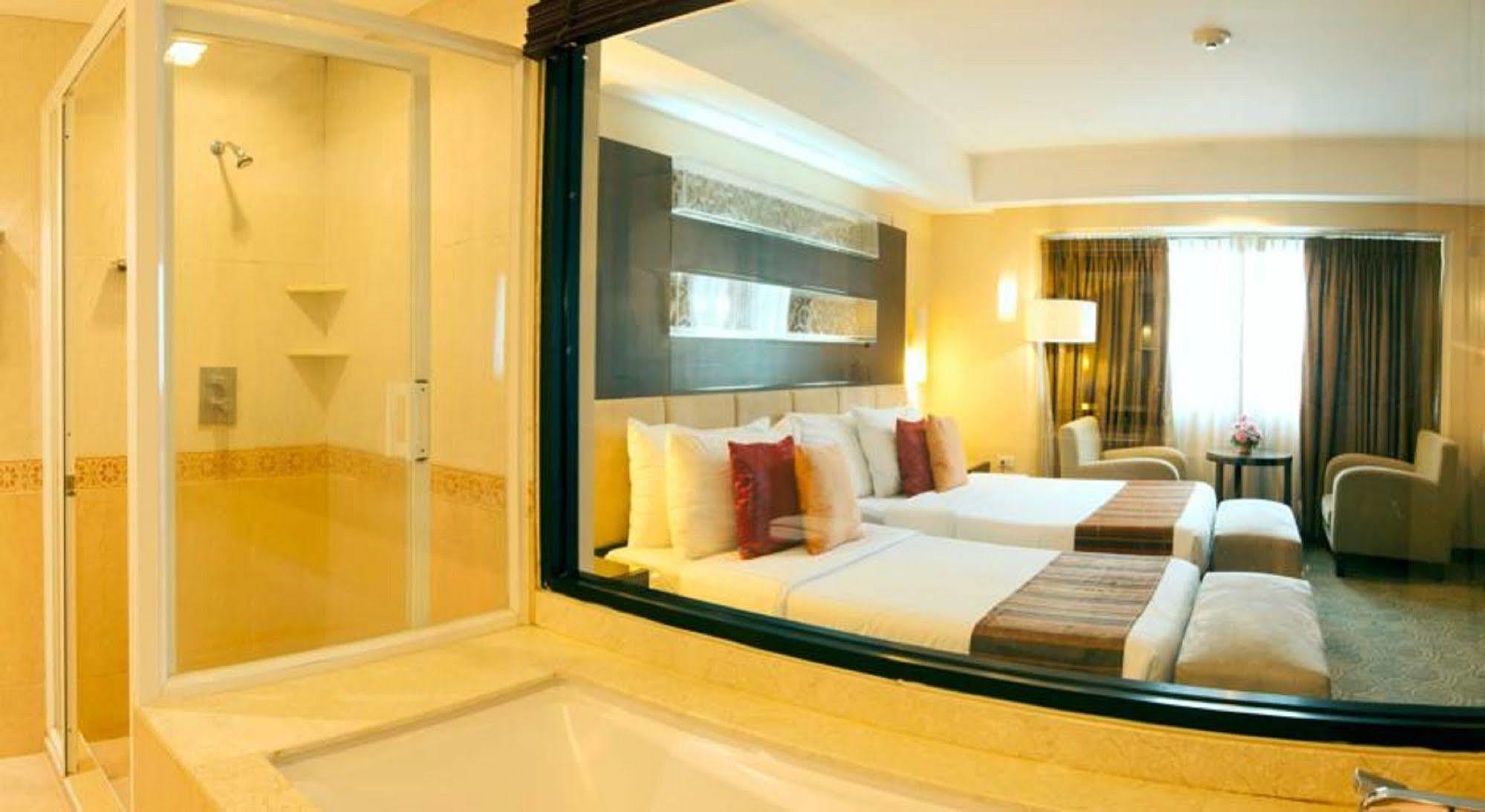 Grace Hotel 3*