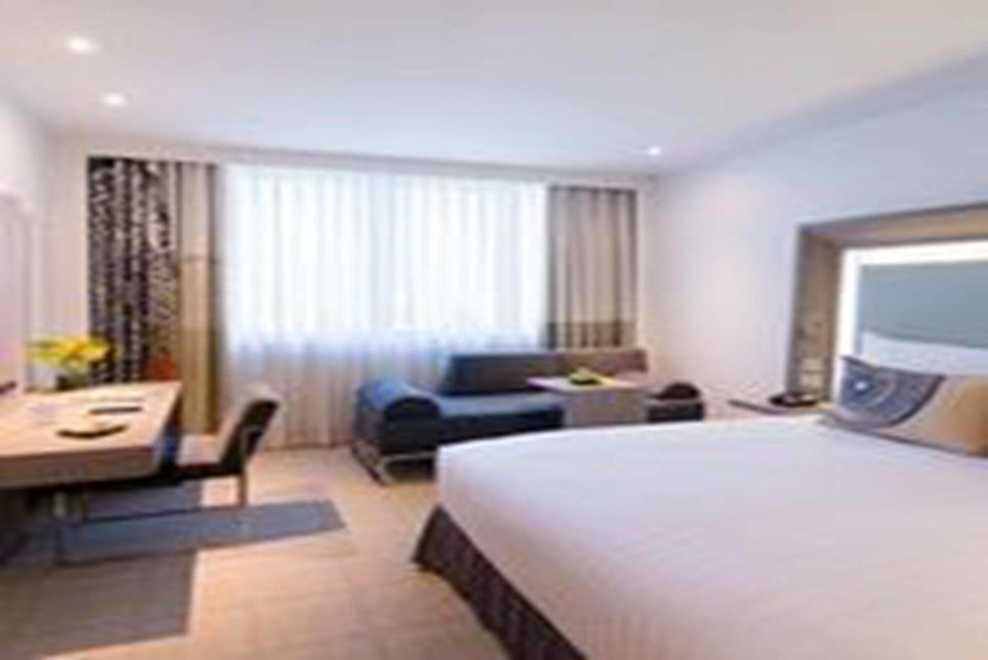 Novotel Bangna Hotell