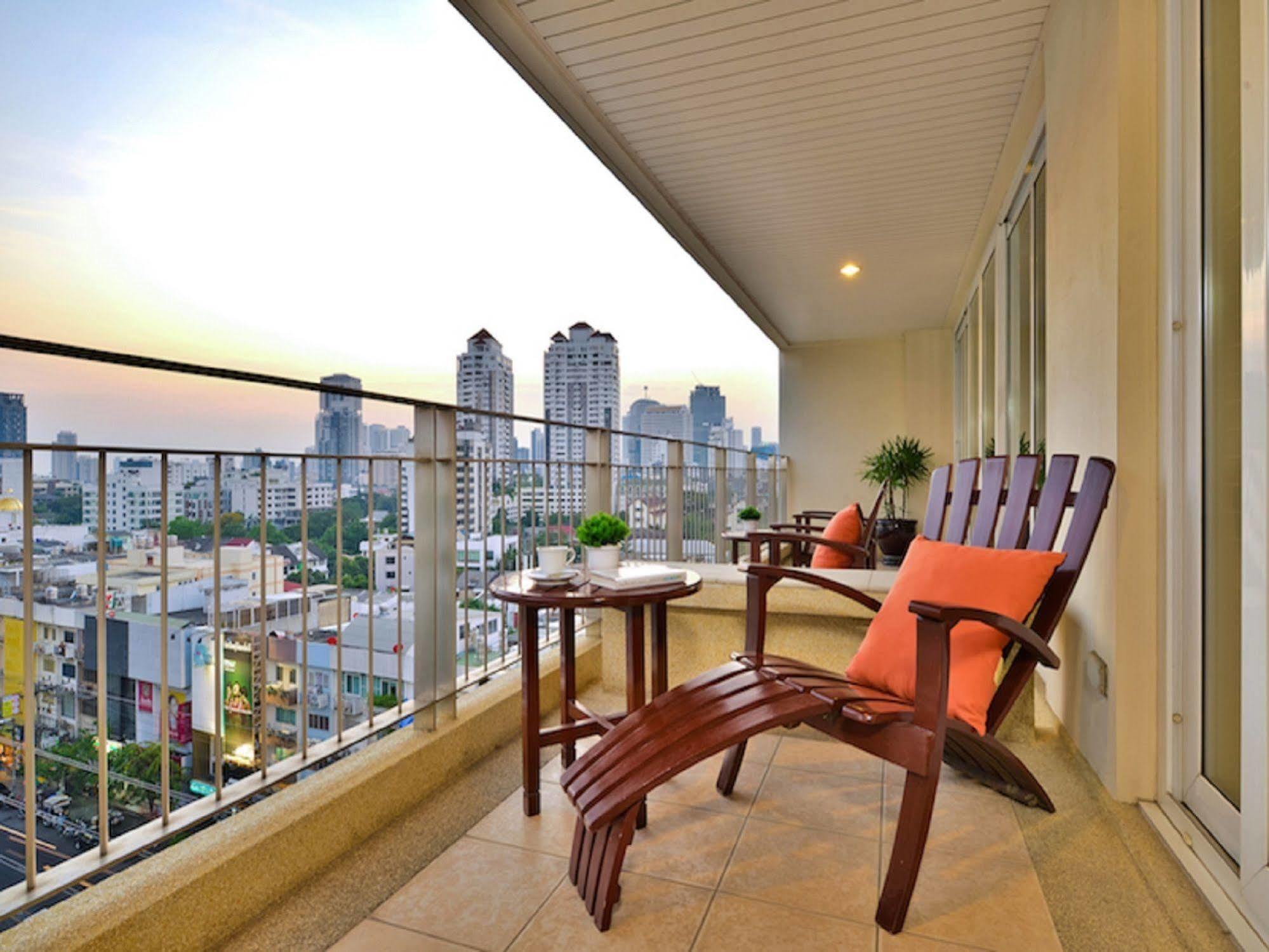 Centre Point Sukhumvit Thong-lo Khách sạn 4*