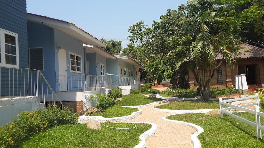 Nontnatee And Restaurant Homestay *