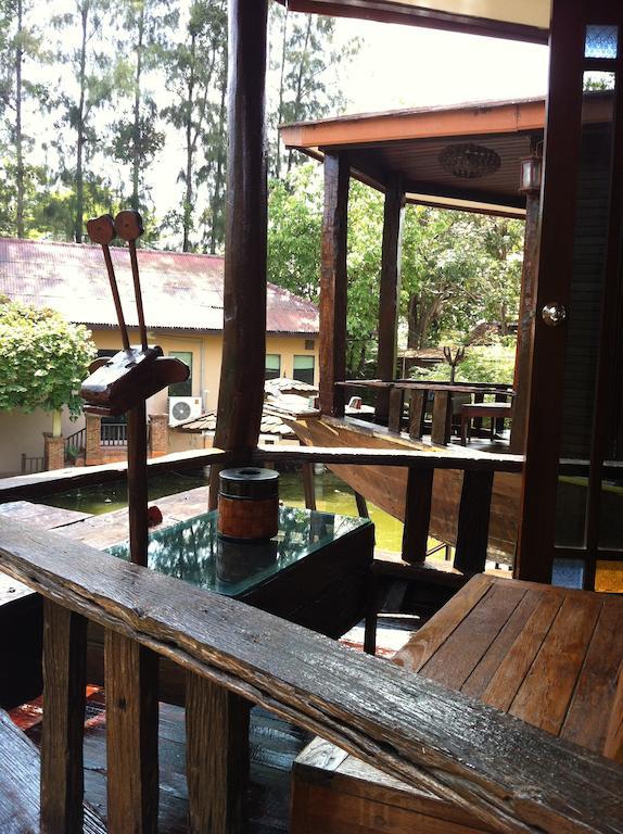 Nontnatee And Restaurant Homestay Bangkok
