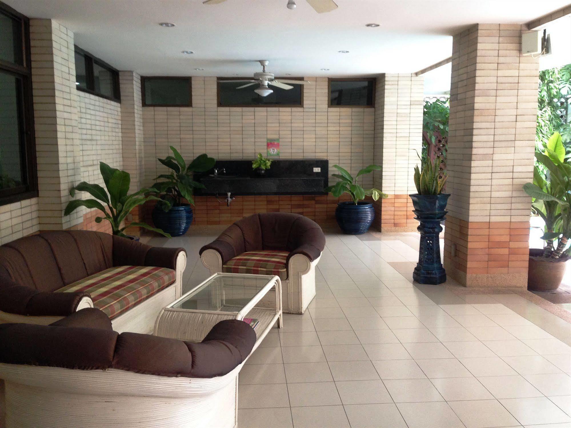 Hotell P.t. Court
