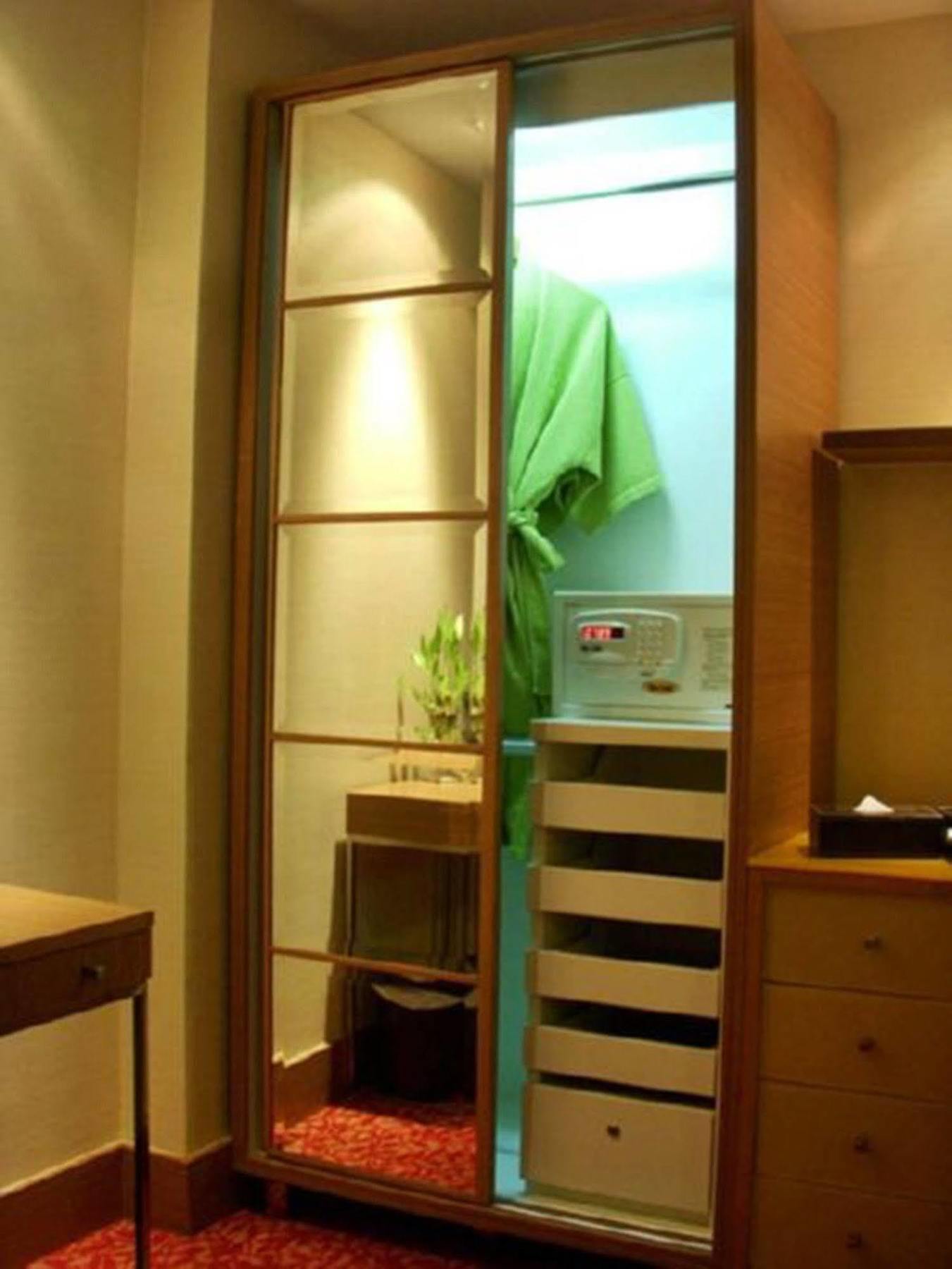 Tango Vibrant Living - Sha Extra 4*
