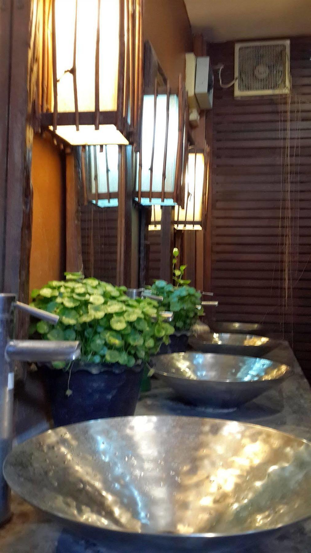 Nontnatee And Restaurant * Bangkok