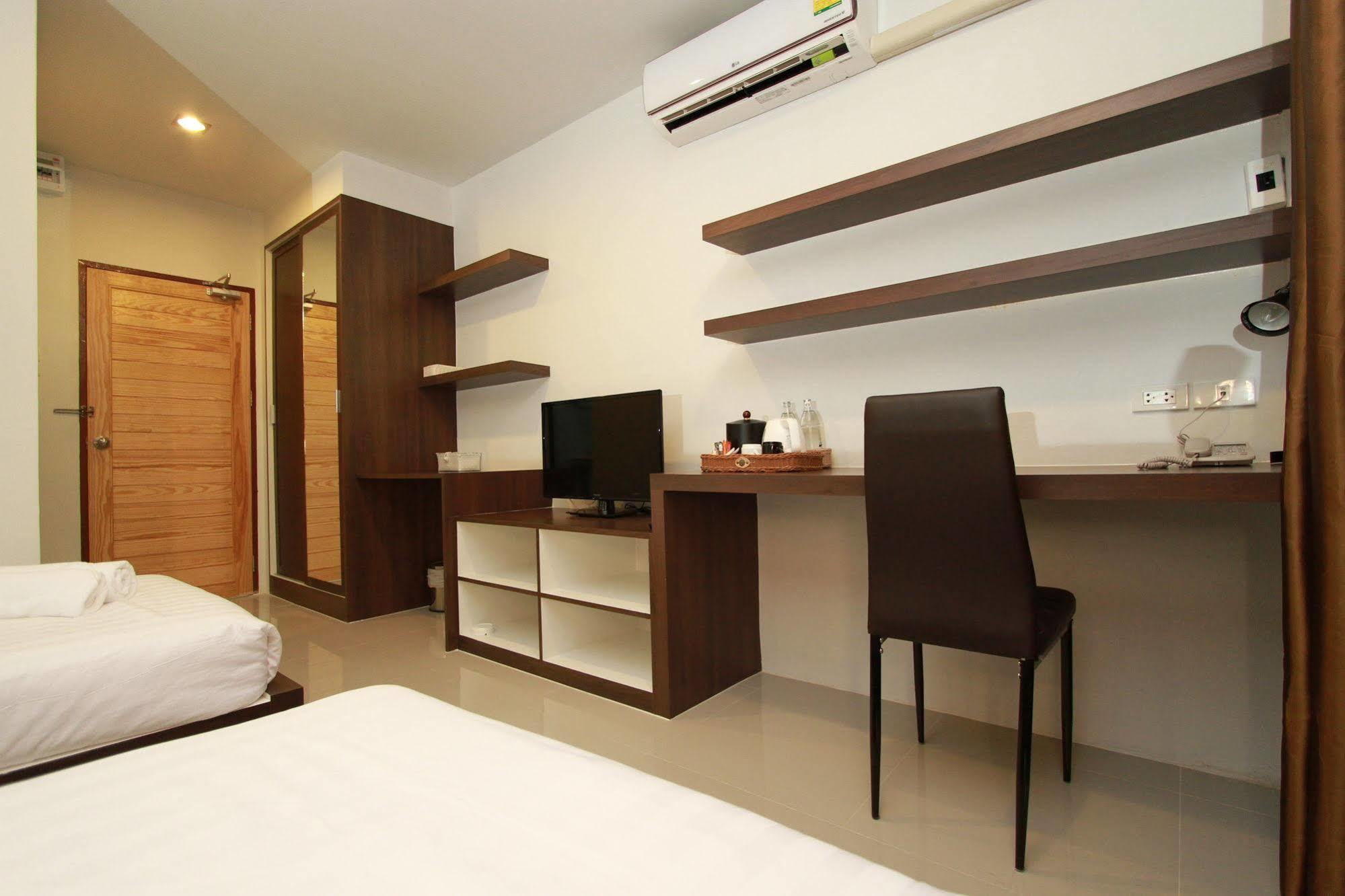 Hotell Bed By 3*