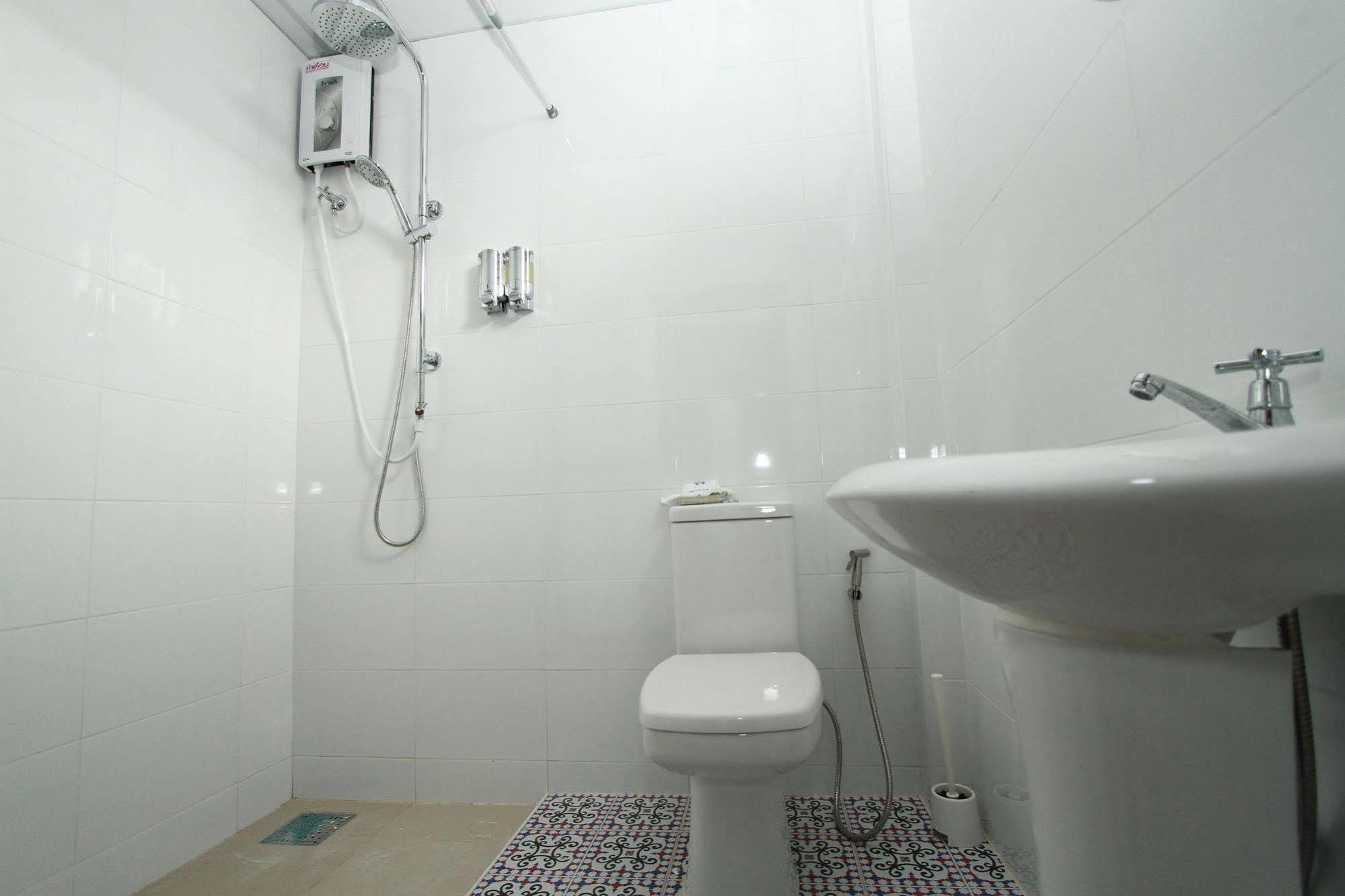Hotell Bed By 3*