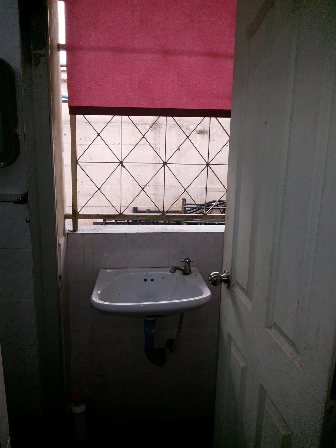 Oyo 471 Sunshine Apartment Bangkok