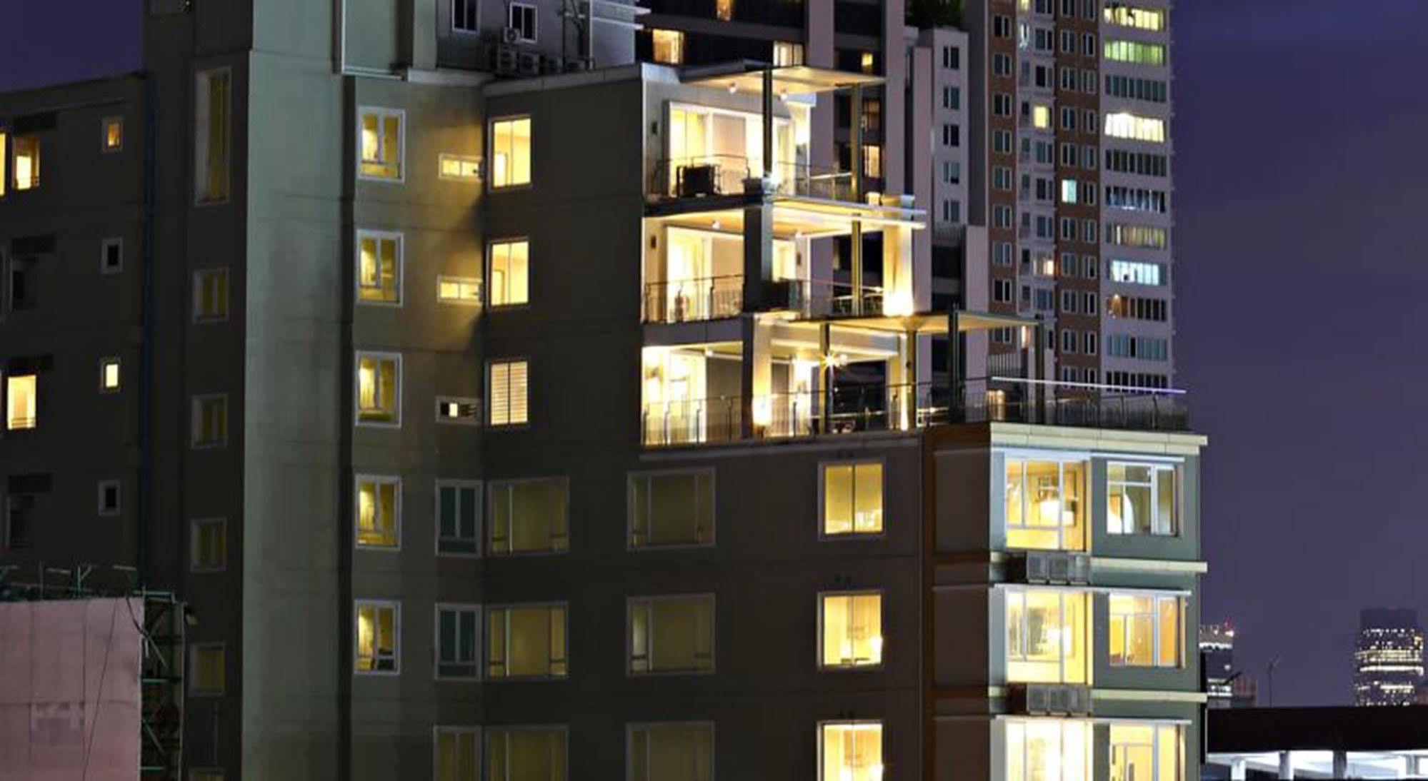 Aparthotel V