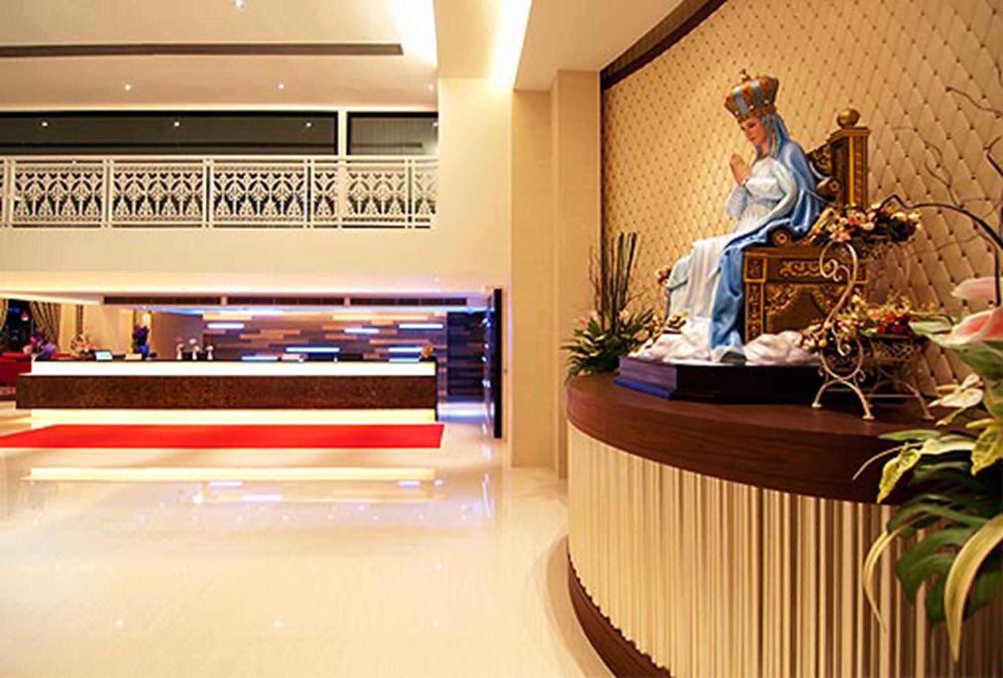 Hotell Grand Lord Boutique Hotel- Sha Extra Certified Bangkok