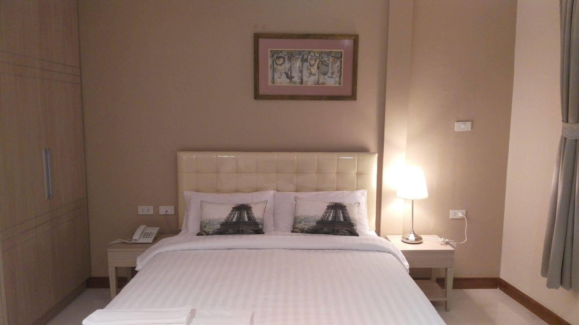 Hotel Ur 22 3*