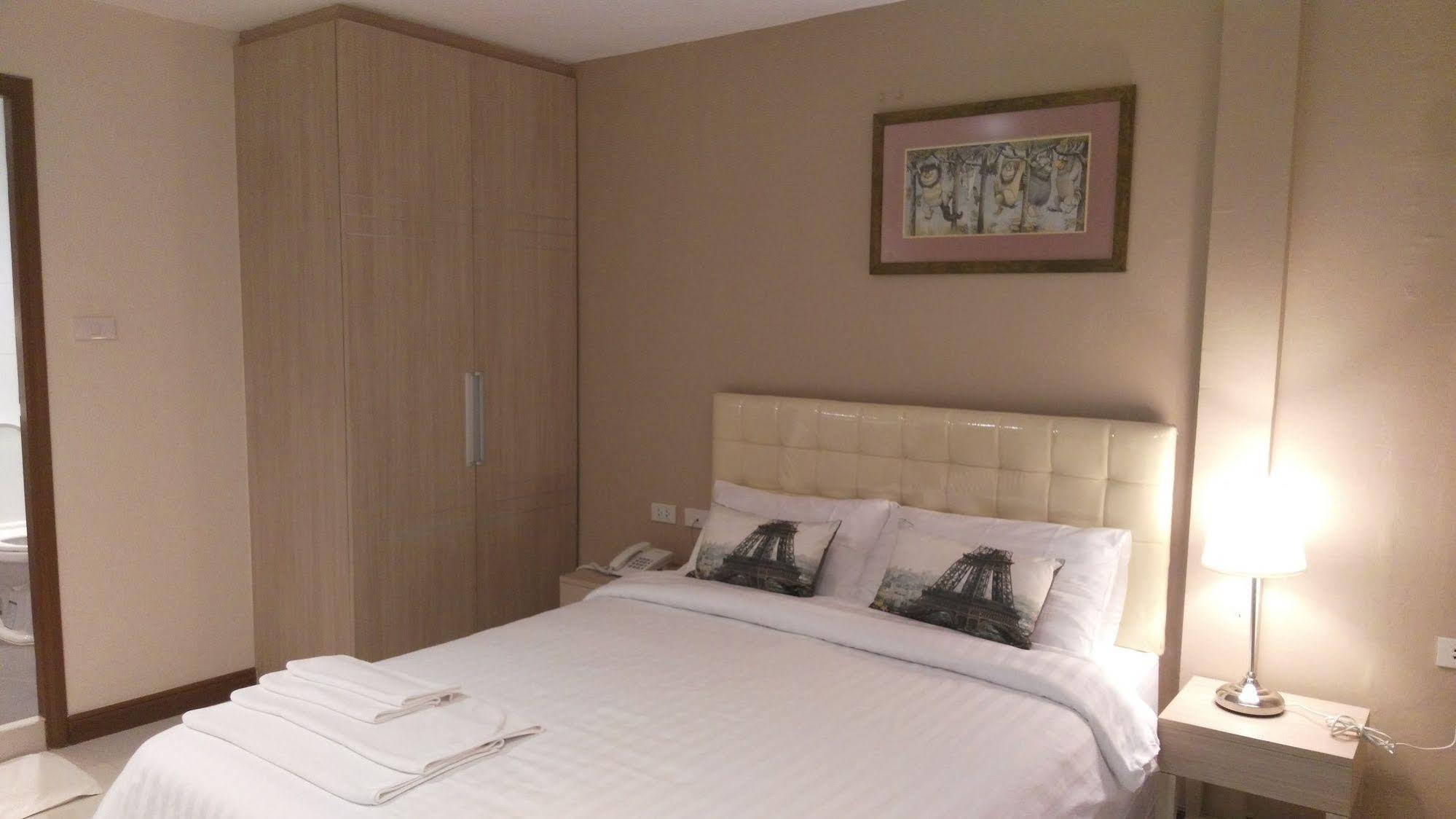 Ur 22 Hotel 3*