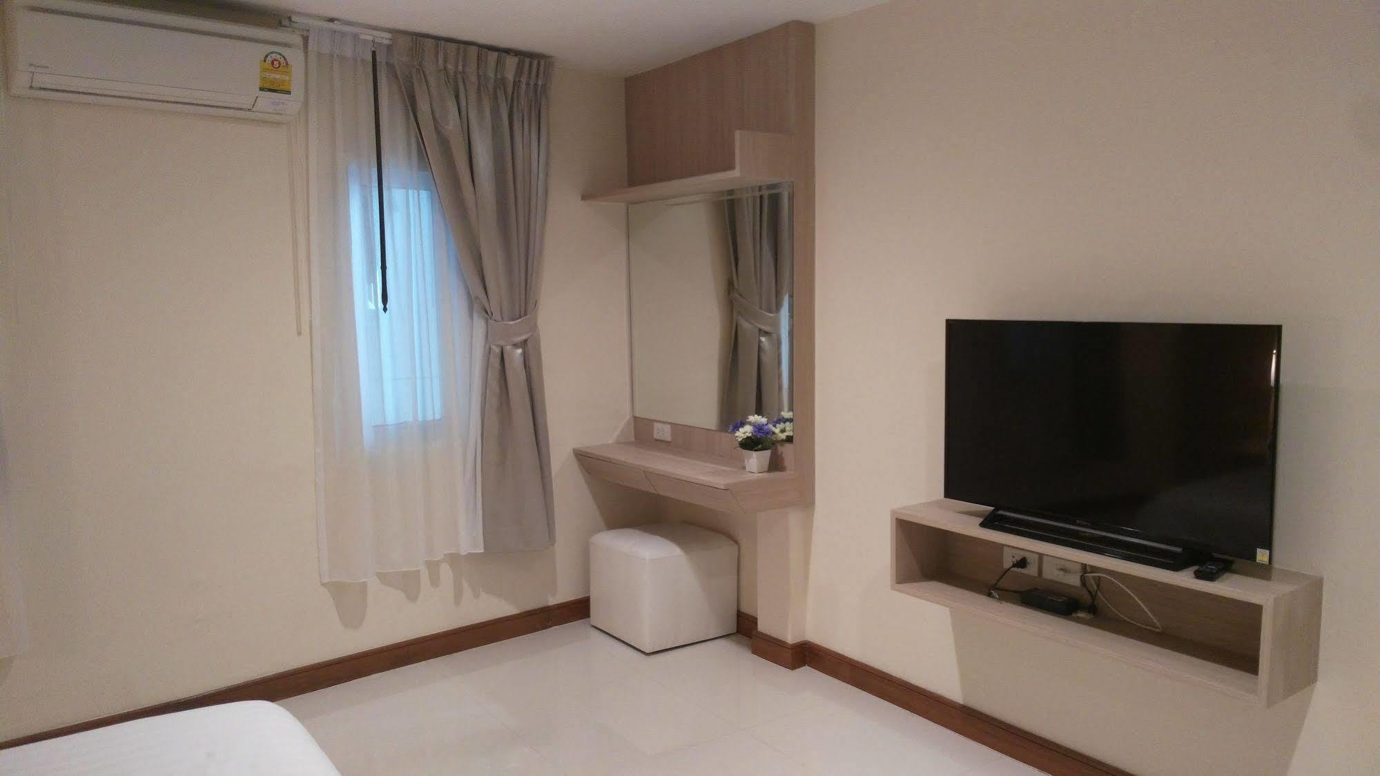 Ur 22 Bangkok