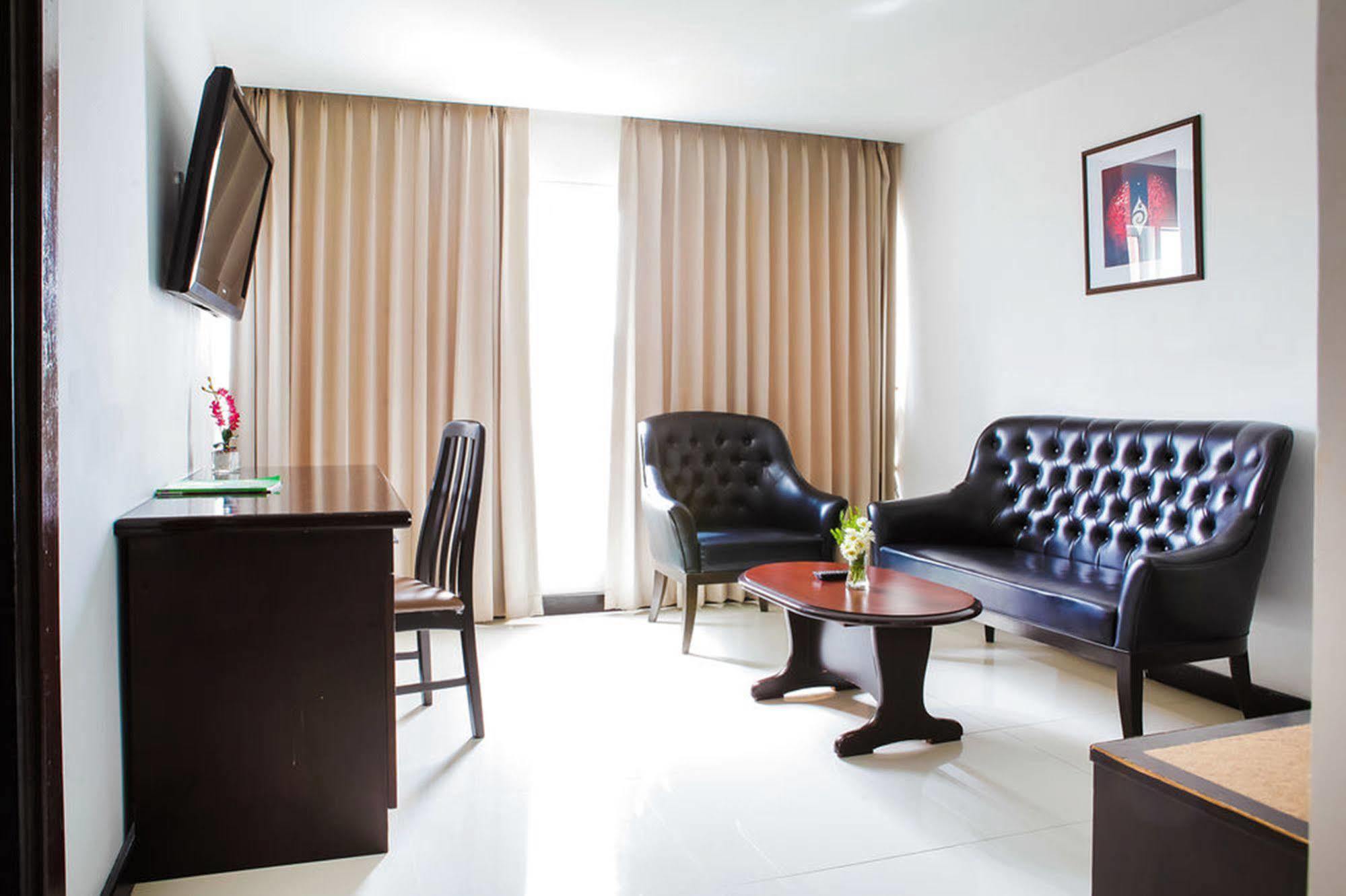 Hotel The Patra - Rama 9 Bangkok