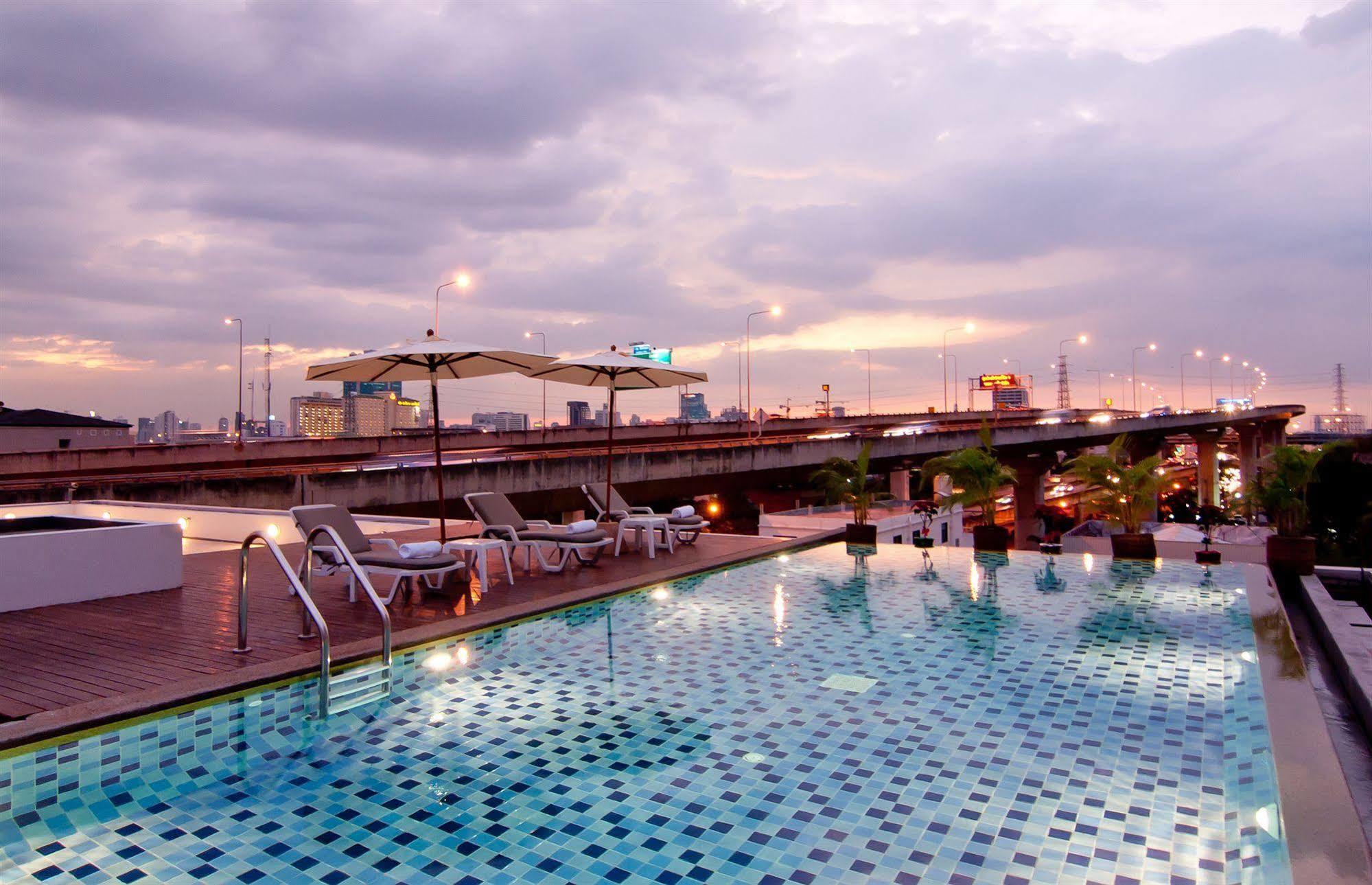 Hotel The Patra - Rama 9 Bangkok