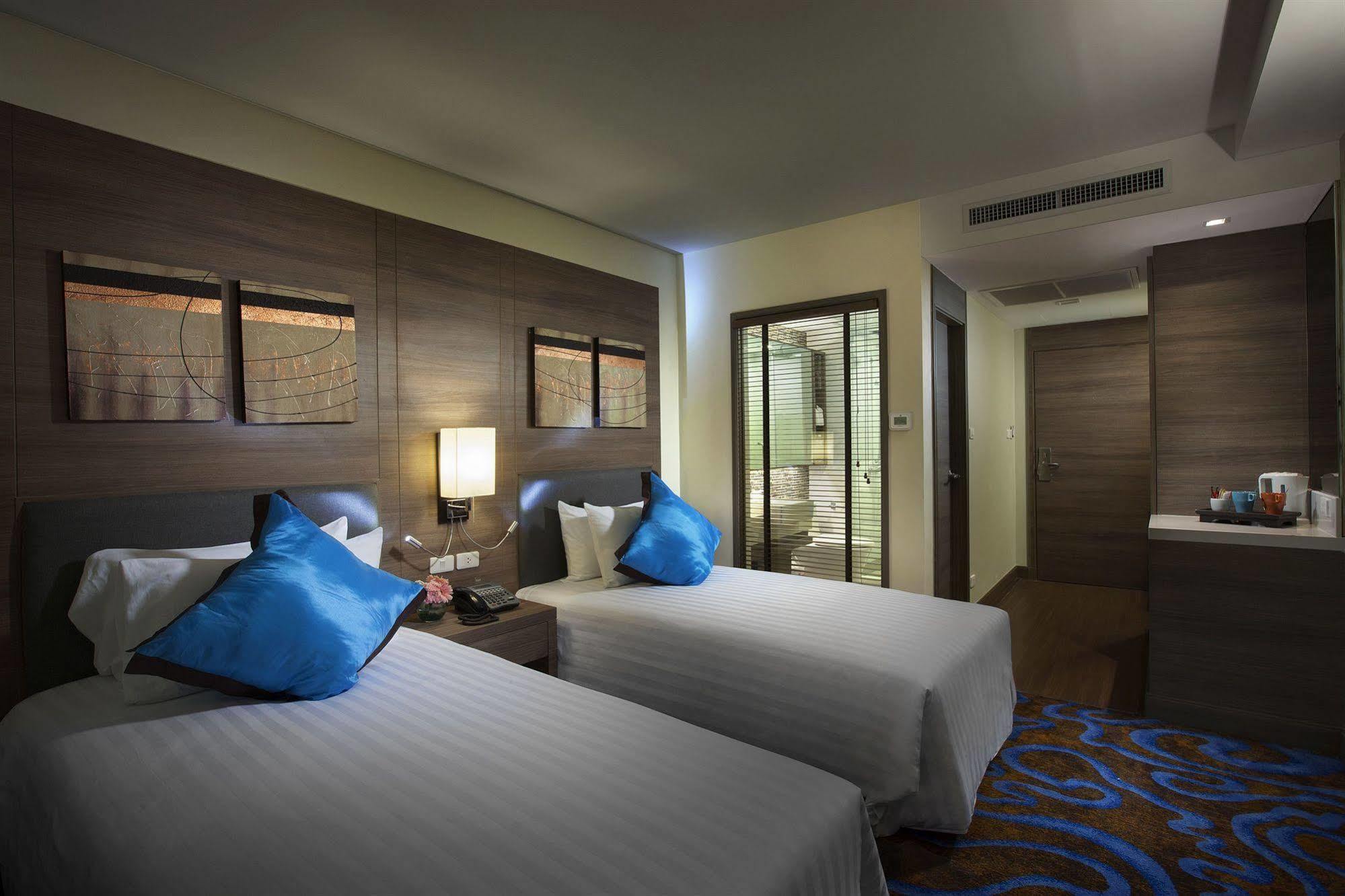 Hotel Citrus Sukhumvit 11 By Compass Hospitality Bangkok