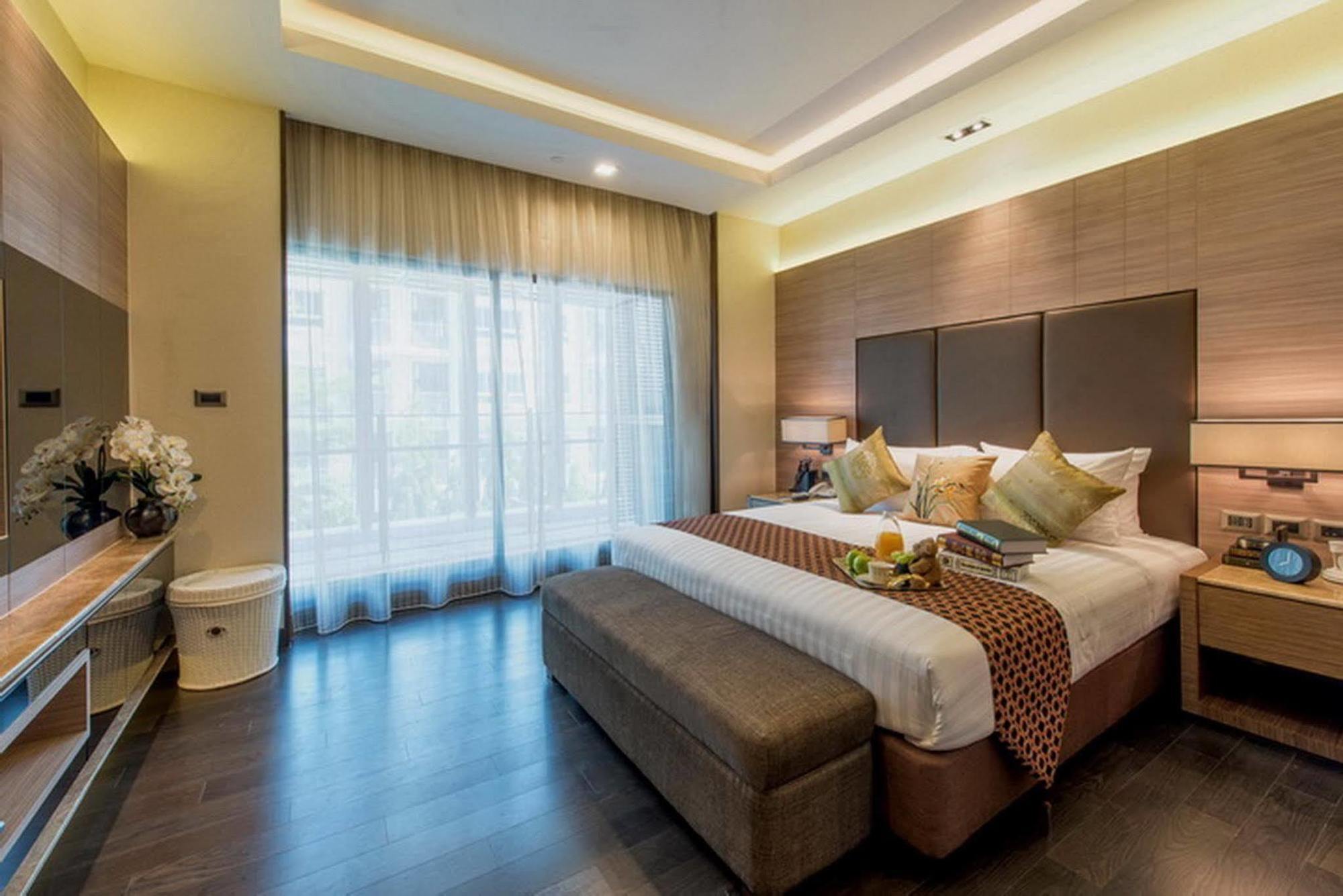 Qiss By Bliston 4*