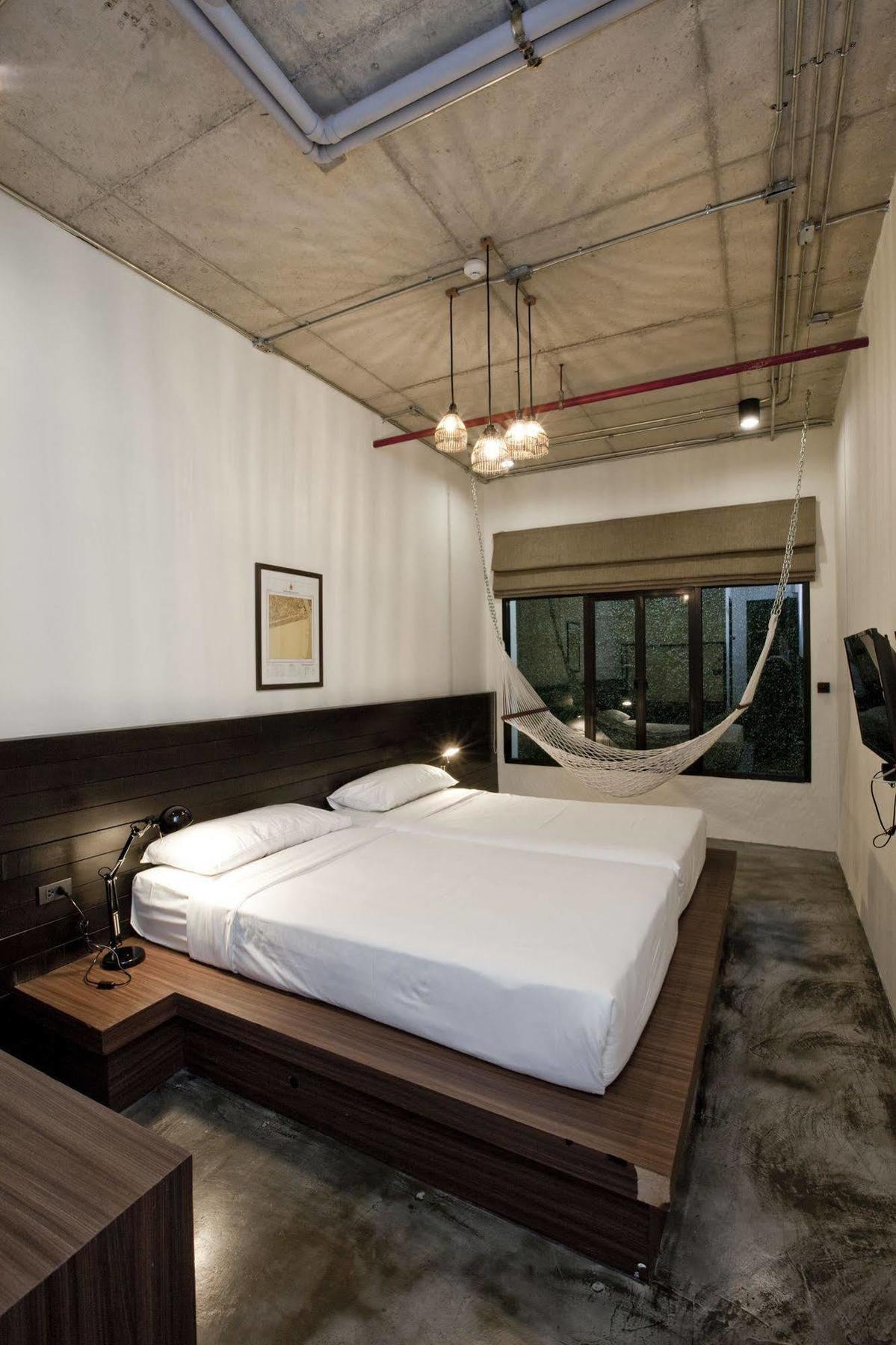 Chao Hostel
