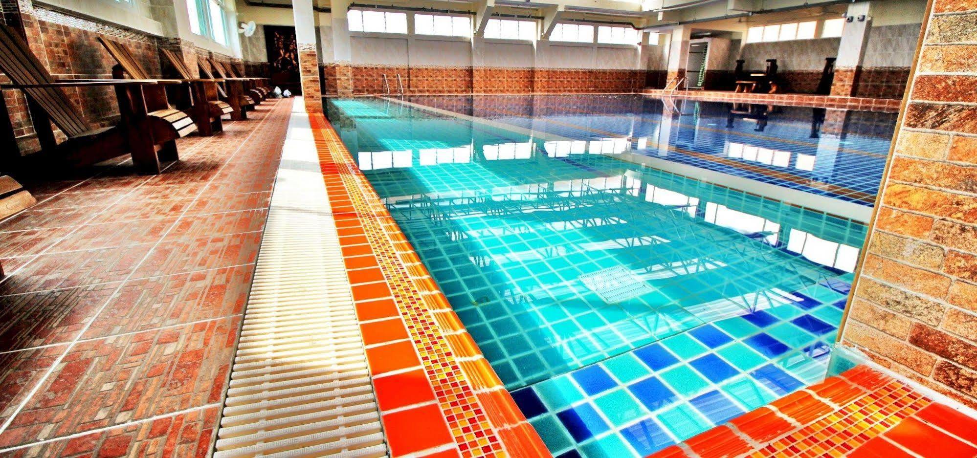 Inn Ac Sport Village
