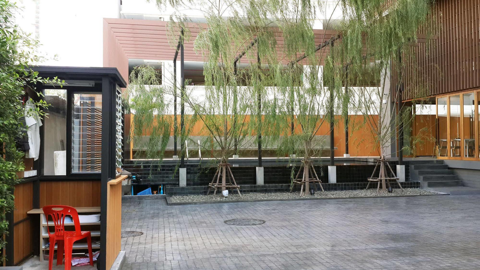 Sereine Sukhumvit 39 Khách sạn hẻo lánh