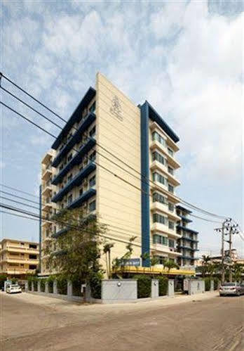 Cs Residencia 2*