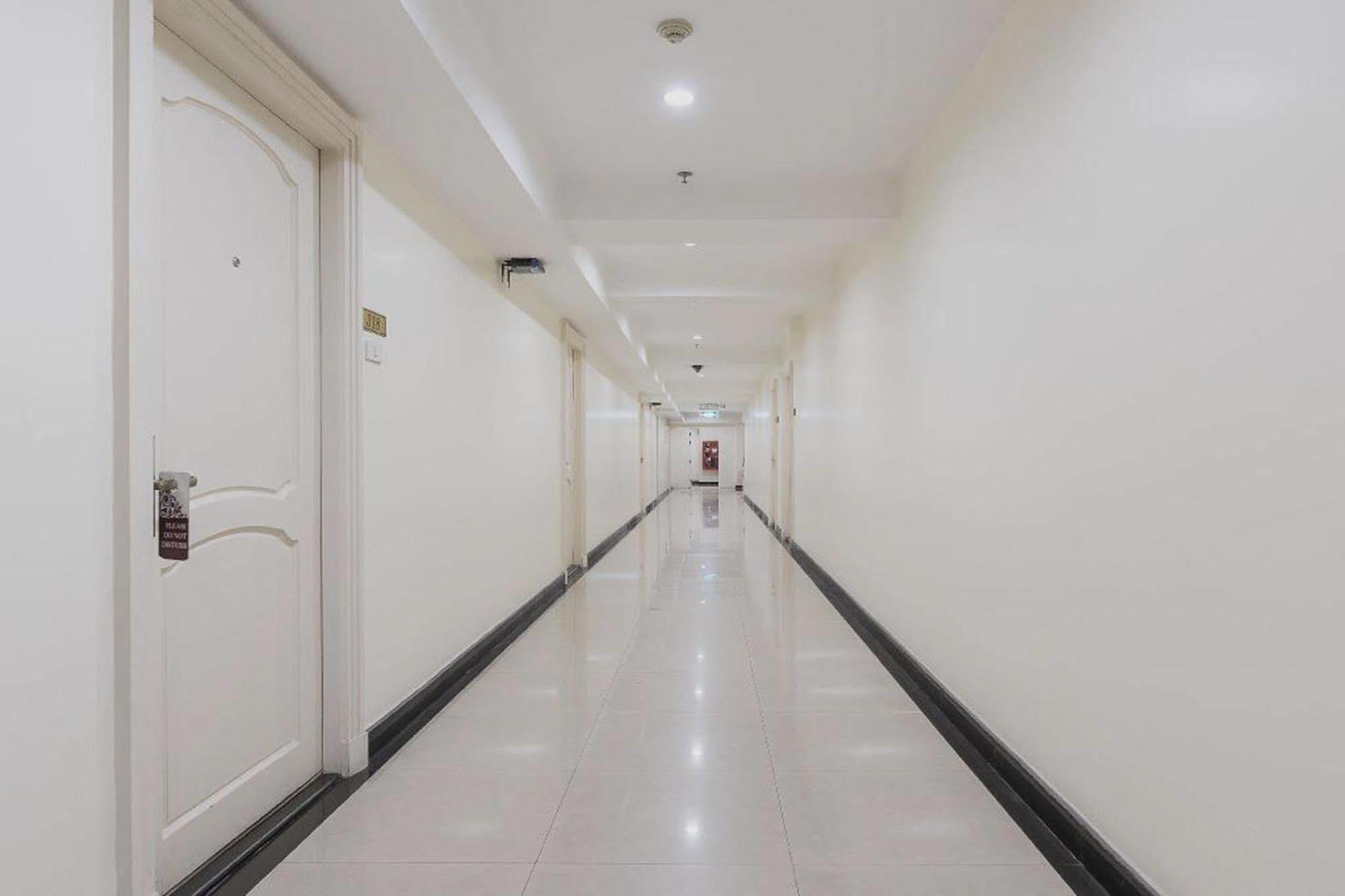 Hope Land Sukhumvit 24 4* Banguecoque
