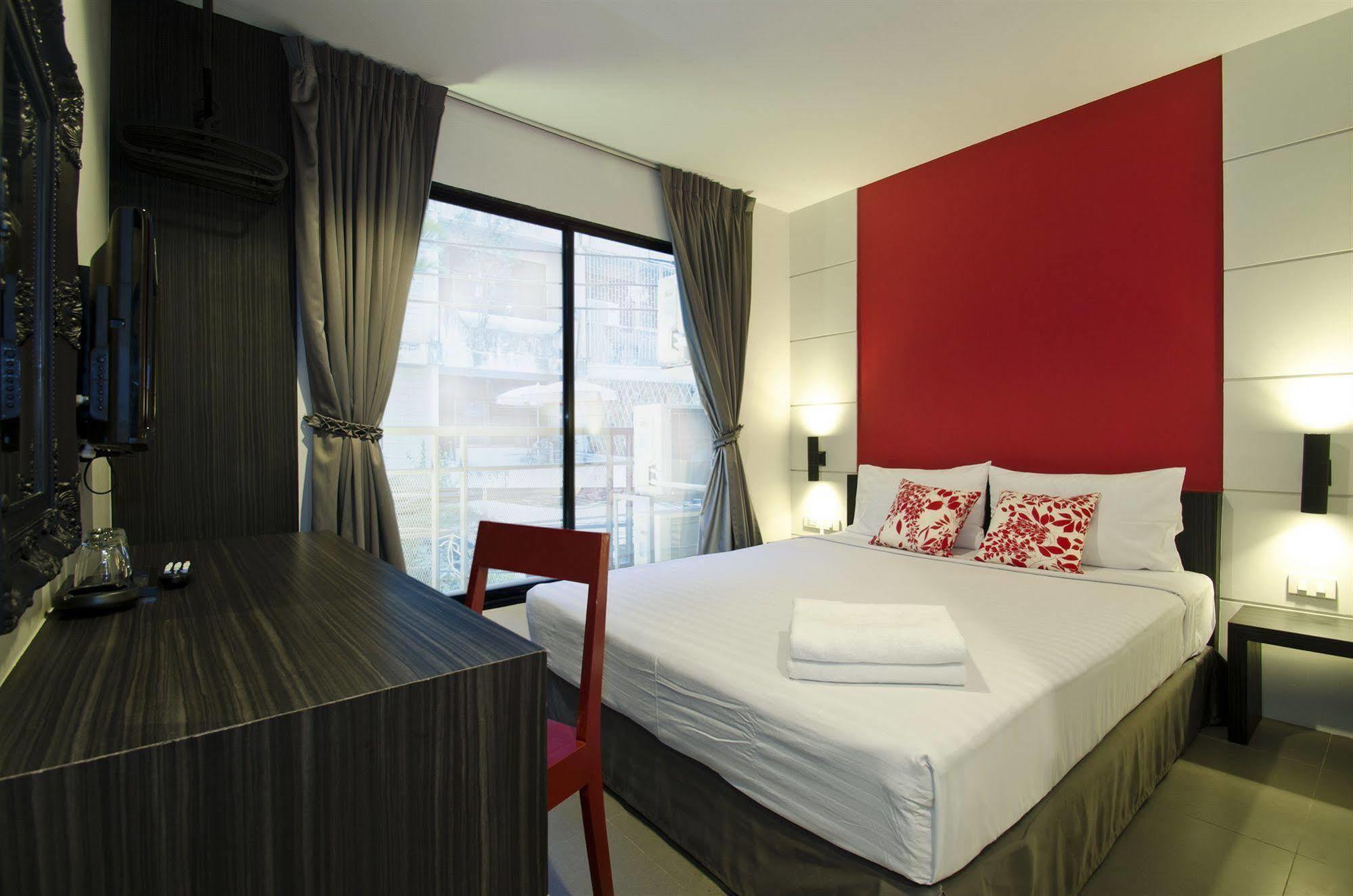 Di Place Khách sạn 3*